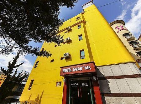 In Seoul Sinchon Goguma Hotel Экстерьер фото